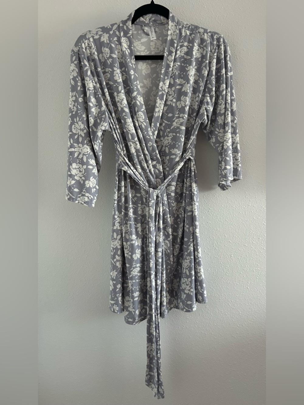 Marilyn Monroe Gray Floral Wrap Robe with White Print